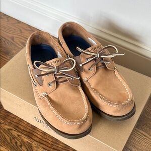 Sperry Tan Boat Shoes Classic Moccasin Style